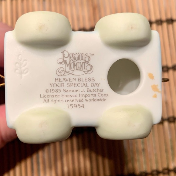 Precious Moments Birthday Train Year 3 Pig - Picture 4 of 9